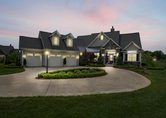 Transform Your Home’s Exterior with Expert Siding & Roofing Solutions