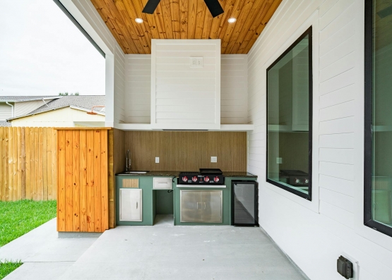 Celebrate Thanksgiving in a Newly Renovated Home — Limited-Time Holiday Offers
